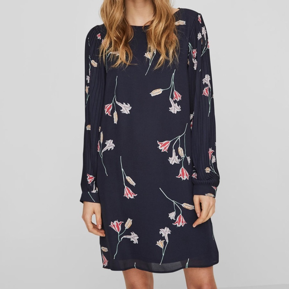 Vero Moda Navy Floral Long Sleeve Dress